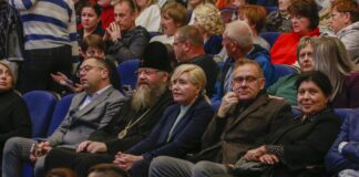 Глава Тамбовской митрополии посетил концерт народного артиста РФ Д.А. Певцова